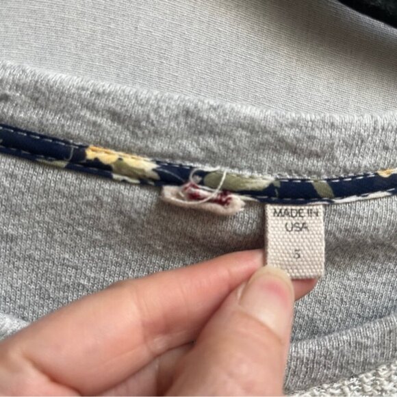 Dolan Anthropologie Silver Shine Metallic Crewneck Textured Sweater Sz S - Picture 5 of 7